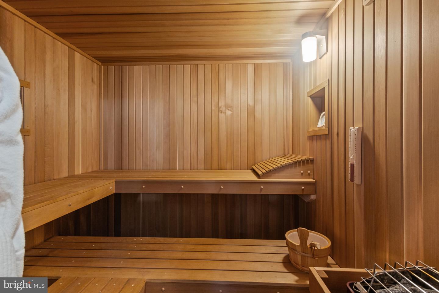 10755 RIVERSCAPE RUN, GREAT FALLS, Virginia 22066, 5 Bedrooms Bedrooms, ,4 BathroomsBathrooms,Residential,For sale,10755 RIVERSCAPE RUN,VAFX2288028 MLS # VAFX2288028 10755 RIVERSCAPE RUN, GREAT FALLS, Virginia 22066, 5 Bedrooms Bedrooms, ,4 BathroomsBathrooms,Residential,For sale,10755 RIVERSCAPE RUN,VAFX2288028 MLS # VAFX2288028