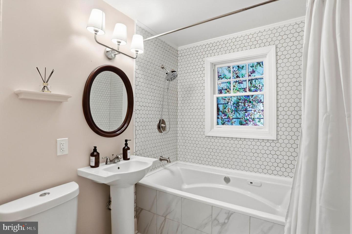 12242 HARPERS FERRY RD, PURCELLVILLE, Virginia 20132, 3 Bedrooms Bedrooms, ,2 BathroomsBathrooms,Residential,For sale,12242 HARPERS FERRY RD,VALO2114982 MLS # VALO2114982