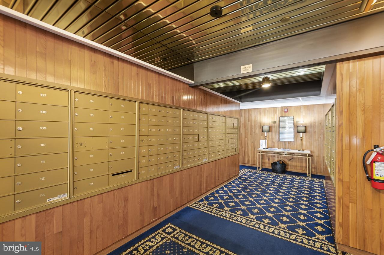 801 N PITT ST #1208, ALEXANDRIA, Virginia 22314, 1 Bedroom Bedrooms, 4 Rooms Rooms,1 BathroomBathrooms,Residential,For sale,801 N PITT ST #1208,VAAX2053680 MLS # VAAX2053680