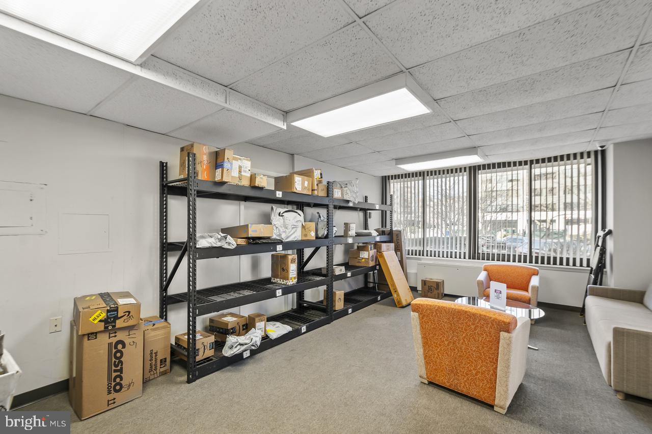 801 N PITT ST #1208, ALEXANDRIA, Virginia 22314, 1 Bedroom Bedrooms, 4 Rooms Rooms,1 BathroomBathrooms,Residential,For sale,801 N PITT ST #1208,VAAX2053680 MLS # VAAX2053680