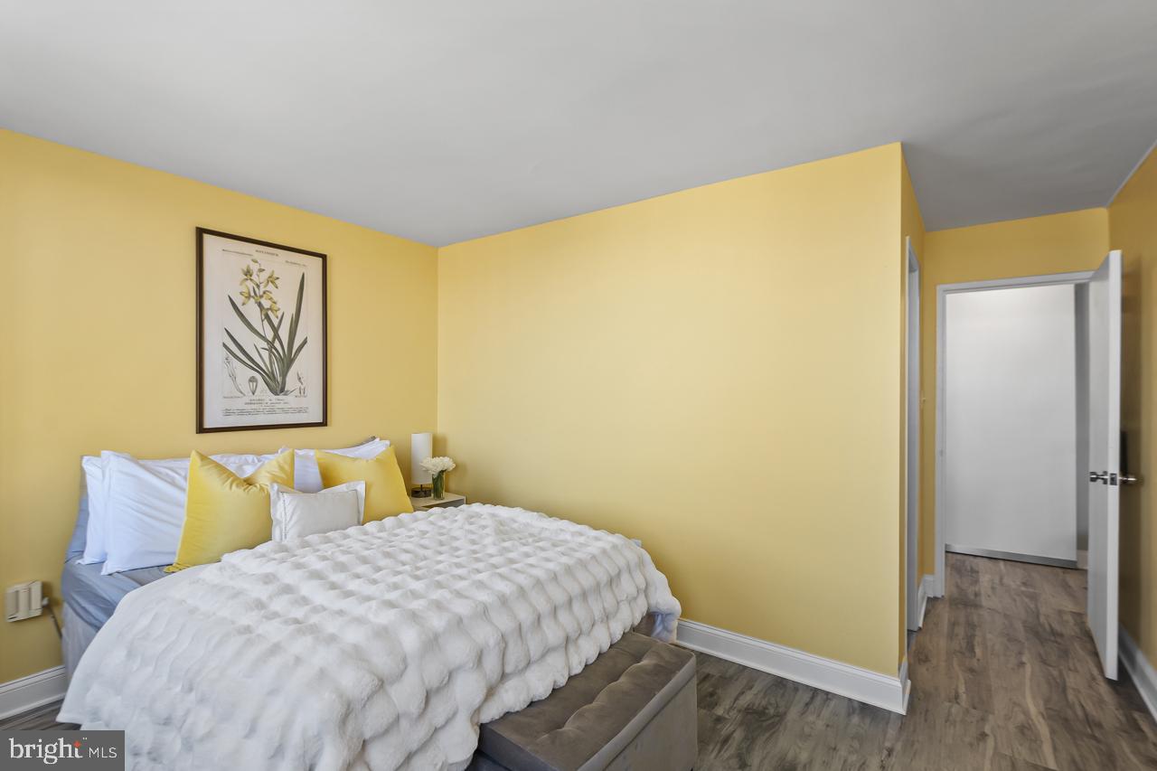 801 N PITT ST #1208, ALEXANDRIA, Virginia 22314, 1 Bedroom Bedrooms, 4 Rooms Rooms,1 BathroomBathrooms,Residential,For sale,801 N PITT ST #1208,VAAX2053680 MLS # VAAX2053680
