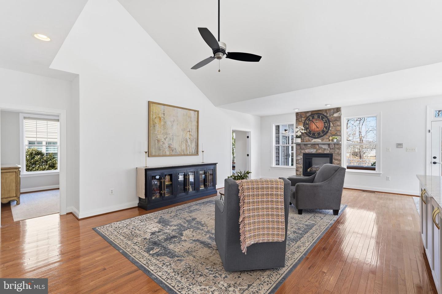 105 TURNSTONE LN, LAKE FREDERICK, Virginia 22630, 4 Bedrooms Bedrooms, ,4 BathroomsBathrooms,Residential,For sale,105 TURNSTONE LN,VAFV2039338 MLS # VAFV2039338