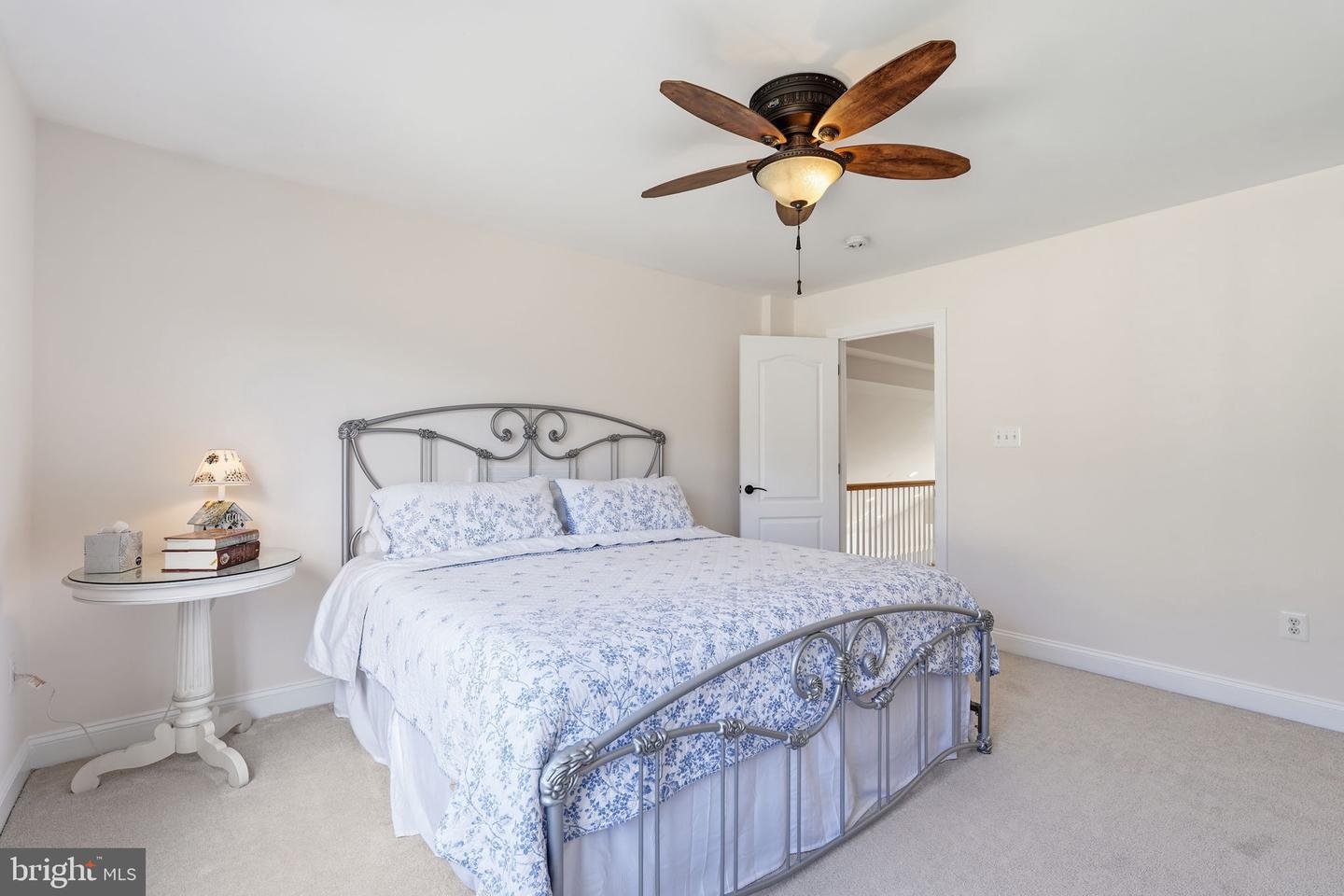 105 TURNSTONE LN, LAKE FREDERICK, Virginia 22630, 4 Bedrooms Bedrooms, ,4 BathroomsBathrooms,Residential,For sale,105 TURNSTONE LN,VAFV2039338 MLS # VAFV2039338