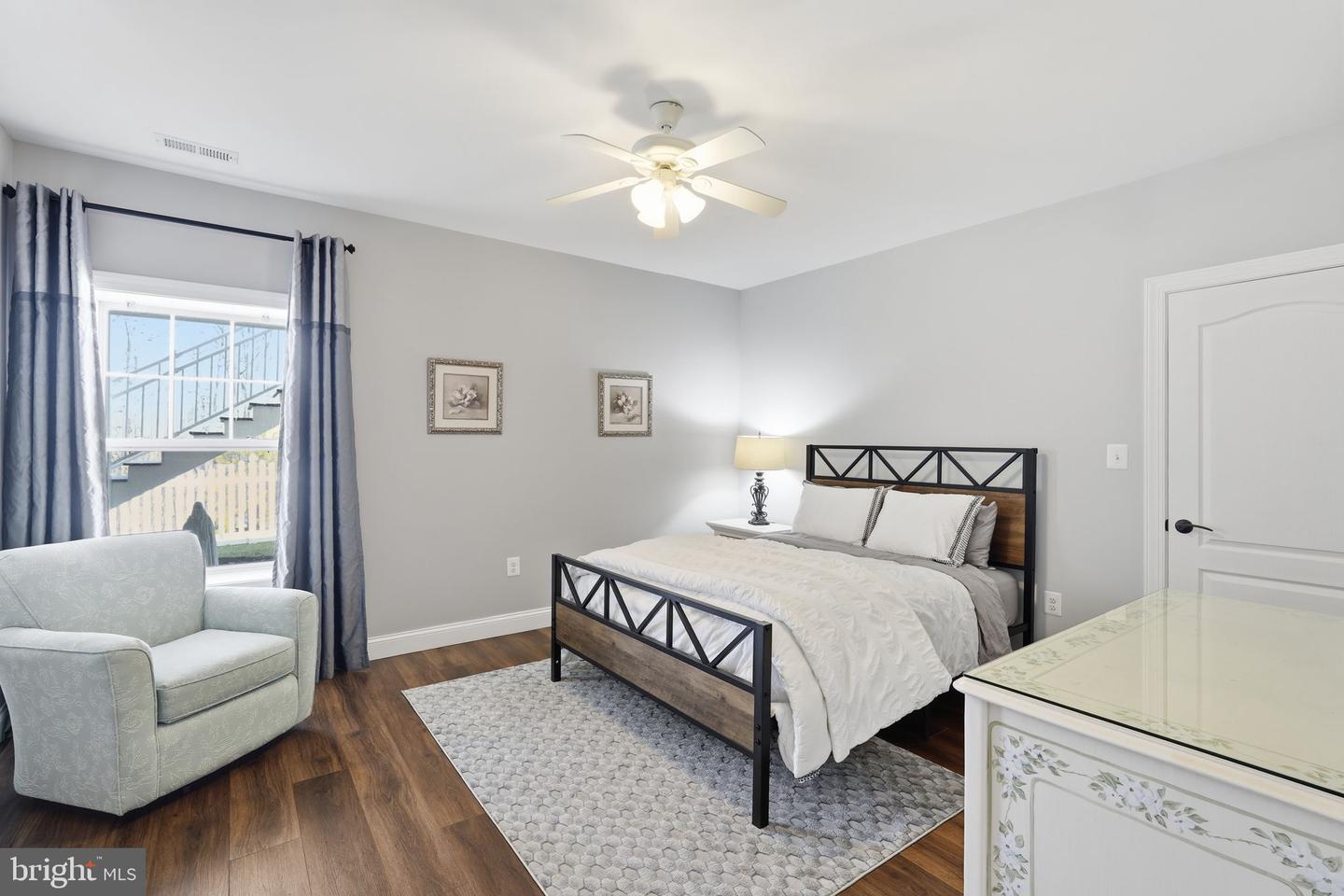 105 TURNSTONE LN, LAKE FREDERICK, Virginia 22630, 4 Bedrooms Bedrooms, ,4 BathroomsBathrooms,Residential,For sale,105 TURNSTONE LN,VAFV2039338 MLS # VAFV2039338