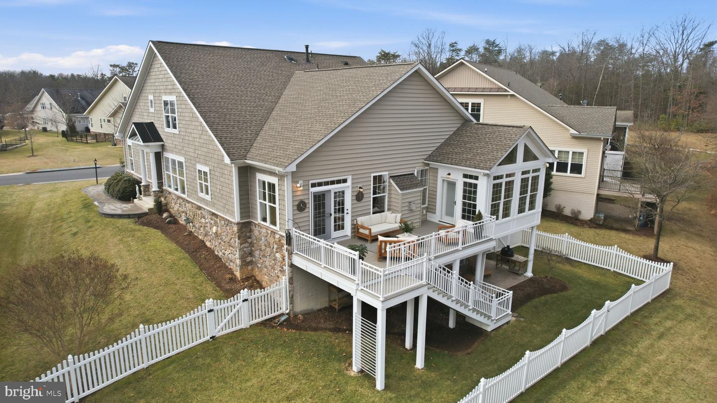 105 TURNSTONE LN, LAKE FREDERICK, Virginia 22630, 4 Bedrooms Bedrooms, ,4 BathroomsBathrooms,Residential,For sale,105 TURNSTONE LN,VAFV2039338 MLS # VAFV2039338