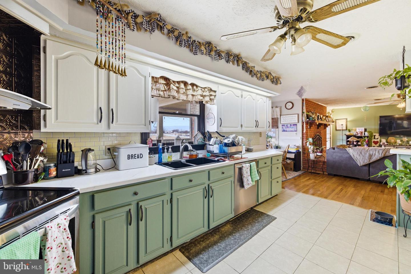 116 DENBROOK LN, LURAY, Virginia 22835, 3 Bedrooms Bedrooms, ,2 BathroomsBathrooms,Residential,For sale,116 DENBROOK LN,VAPA2005962 MLS # VAPA2005962