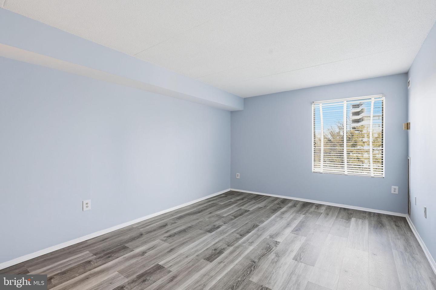 6300 STEVENSON AVE #312, ALEXANDRIA, Virginia 22304, 2 Bedrooms Bedrooms, 4 Rooms Rooms,2 BathroomsBathrooms,Residential,For sale,6300 STEVENSON AVE #312,VAAX2053758 MLS # VAAX2053758