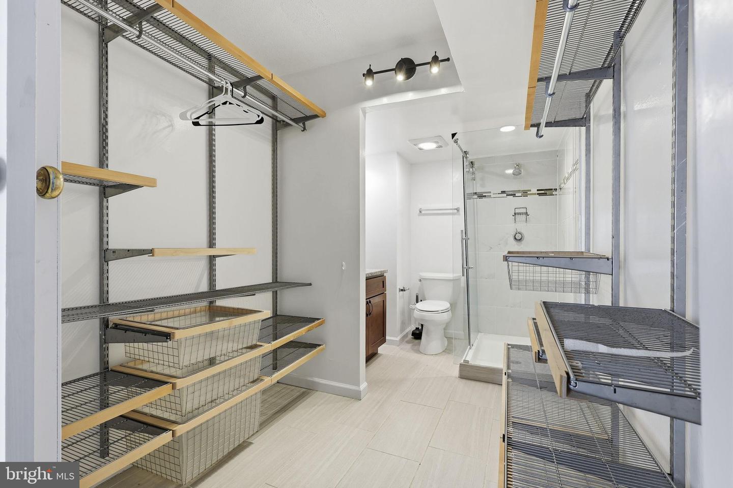 6300 STEVENSON AVE #312, ALEXANDRIA, Virginia 22304, 2 Bedrooms Bedrooms, 4 Rooms Rooms,2 BathroomsBathrooms,Residential,For sale,6300 STEVENSON AVE #312,VAAX2053758 MLS # VAAX2053758