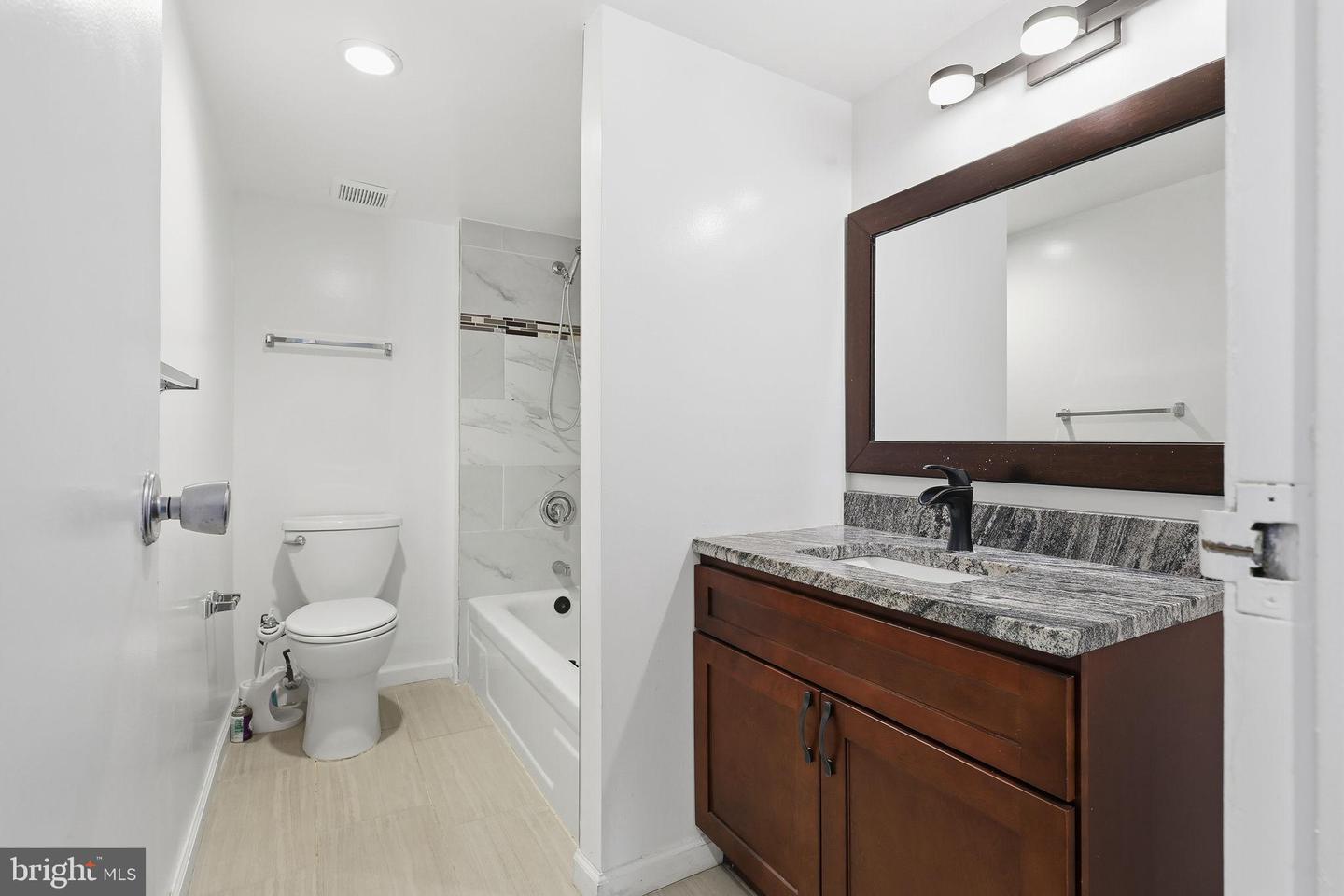 6300 STEVENSON AVE #312, ALEXANDRIA, Virginia 22304, 2 Bedrooms Bedrooms, 4 Rooms Rooms,2 BathroomsBathrooms,Residential,For sale,6300 STEVENSON AVE #312,VAAX2053758 MLS # VAAX2053758