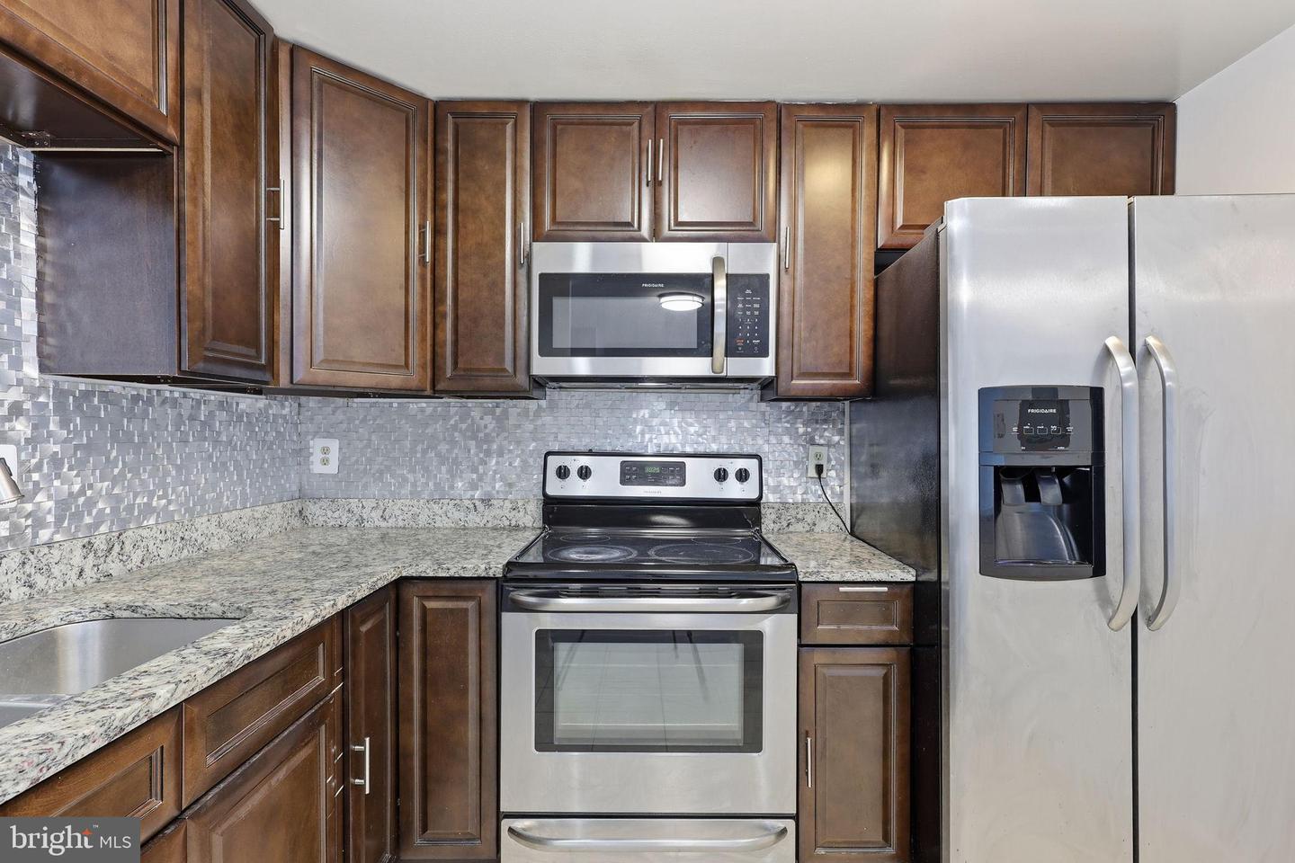 6300 STEVENSON AVE #312, ALEXANDRIA, Virginia 22304, 2 Bedrooms Bedrooms, 4 Rooms Rooms,2 BathroomsBathrooms,Residential,For sale,6300 STEVENSON AVE #312,VAAX2053758 MLS # VAAX2053758