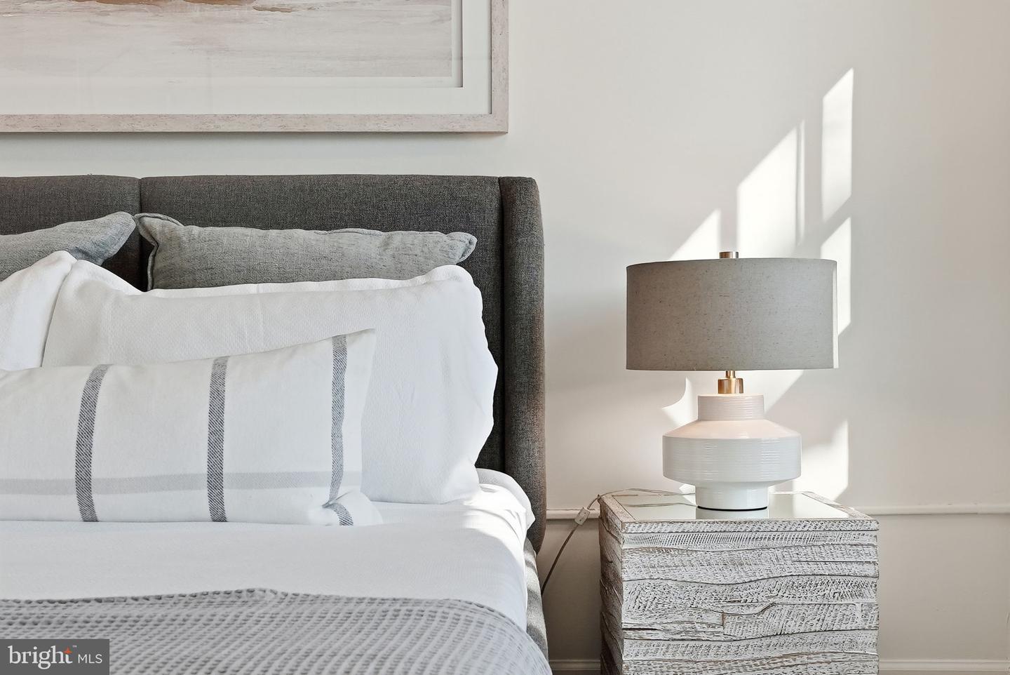 602 N ALFRED ST, ALEXANDRIA, Virginia 22314, 2 Bedrooms Bedrooms, ,2 BathroomsBathrooms,Residential,For sale,602 N ALFRED ST,VAAX2053760 MLS # VAAX2053760