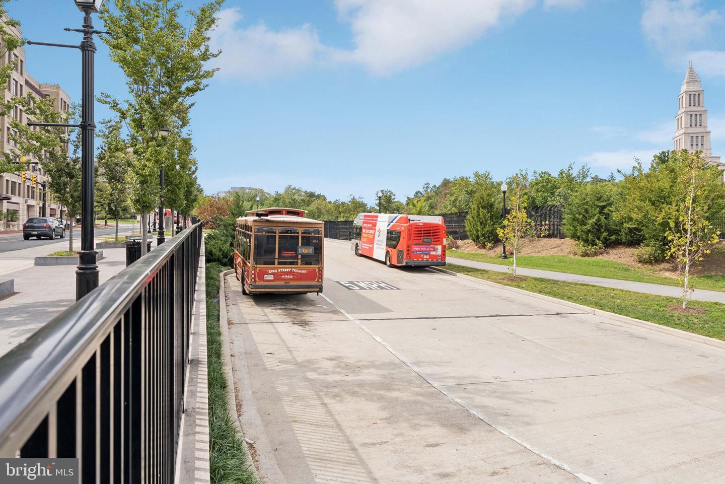 602 N ALFRED ST, ALEXANDRIA, Virginia 22314, 2 Bedrooms Bedrooms, ,2 BathroomsBathrooms,Residential,For sale,602 N ALFRED ST,VAAX2053760 MLS # VAAX2053760