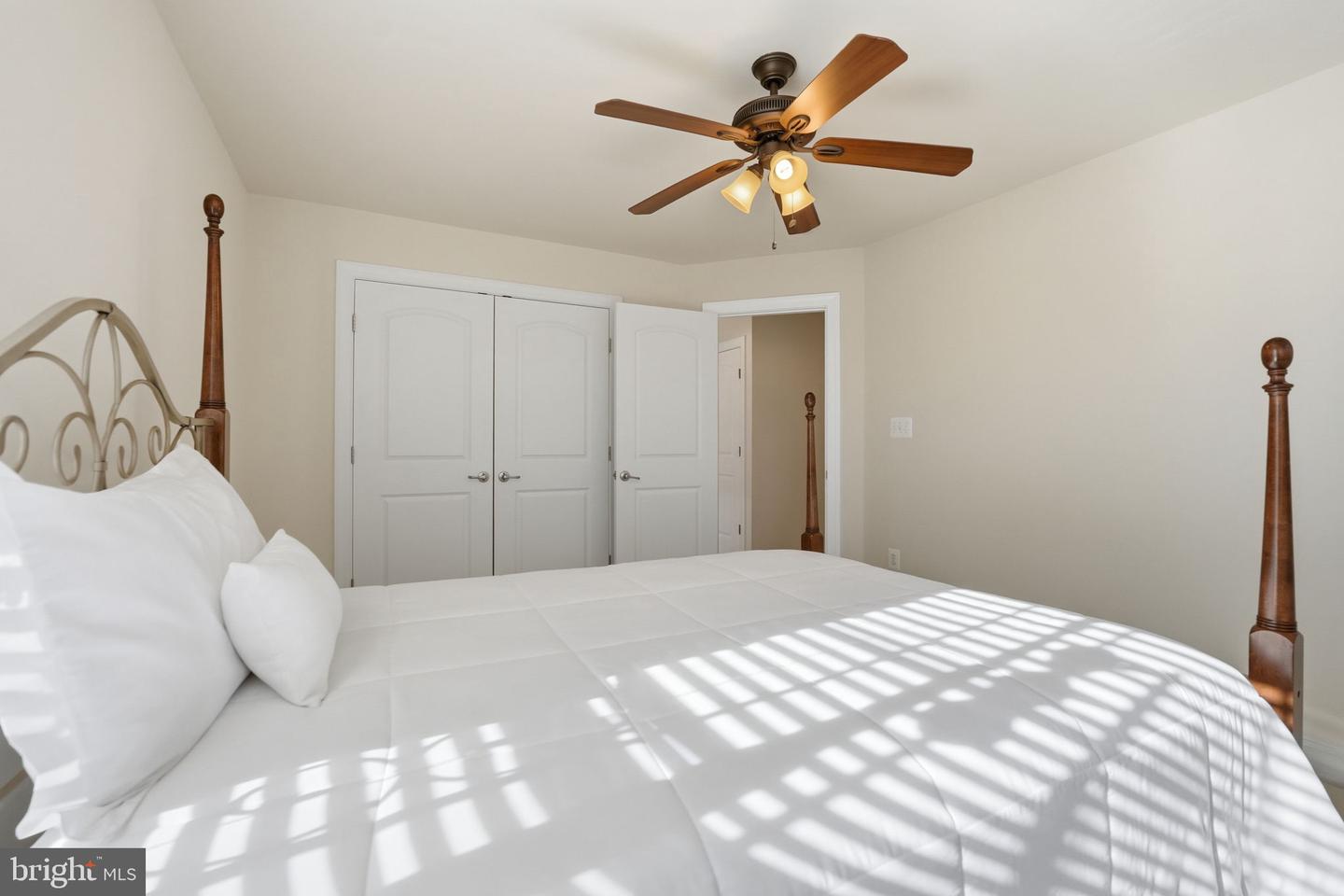 8015 RESERVE WAY, VIENNA, Virginia 22182, 3 Bedrooms Bedrooms, ,2 BathroomsBathrooms,Residential,For sale,8015 RESERVE WAY,VAFX2289220 MLS # VAFX2289220