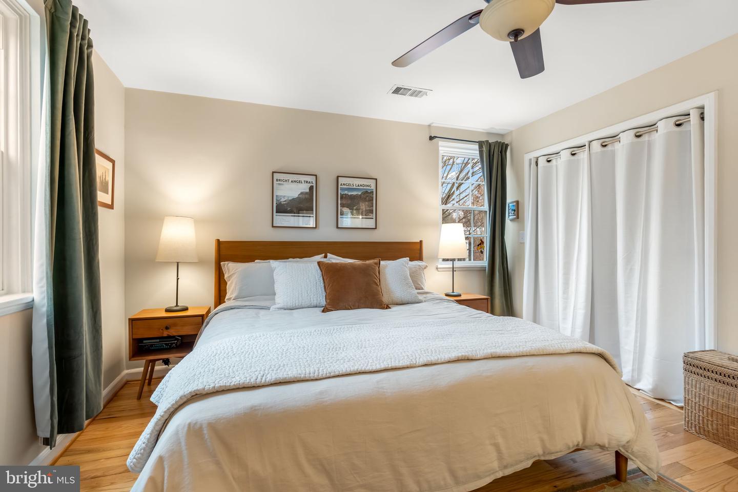 4225 32ND RD S, ARLINGTON, Virginia 22206, 2 Bedrooms Bedrooms, ,2 BathroomsBathrooms,Residential,For sale,4225 32ND RD S,VAAR2068570 MLS # VAAR2068570