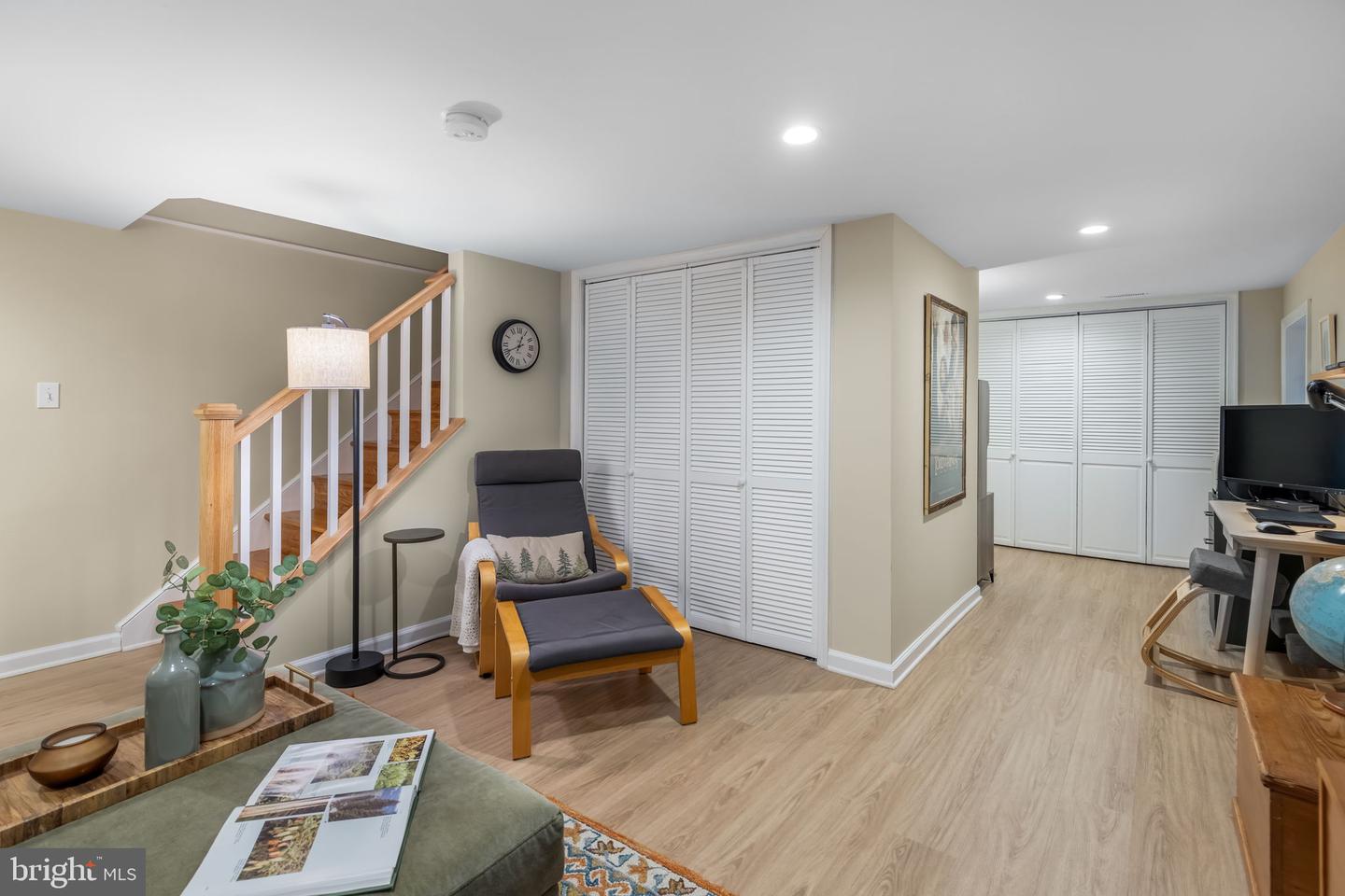 4225 32ND RD S, ARLINGTON, Virginia 22206, 2 Bedrooms Bedrooms, ,2 BathroomsBathrooms,Residential,For sale,4225 32ND RD S,VAAR2068570 MLS # VAAR2068570