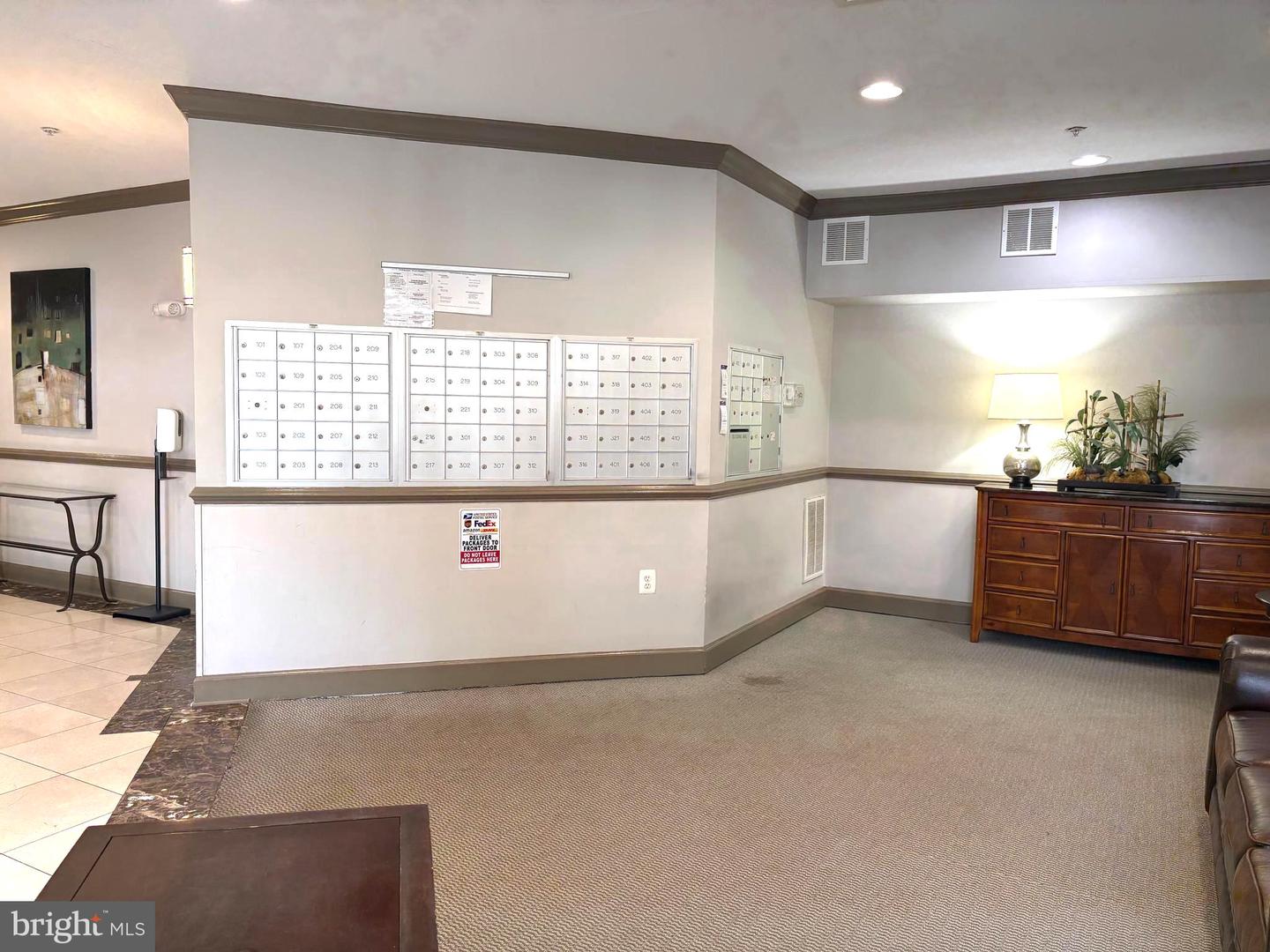 3851 ARISTOTLE CT #1-404, FAIRFAX, Virginia 22030, 2 Bedrooms Bedrooms, ,2 BathroomsBathrooms,Residential,For sale,3851 ARISTOTLE CT #1-404,VAFX2289446 MLS # VAFX2289446