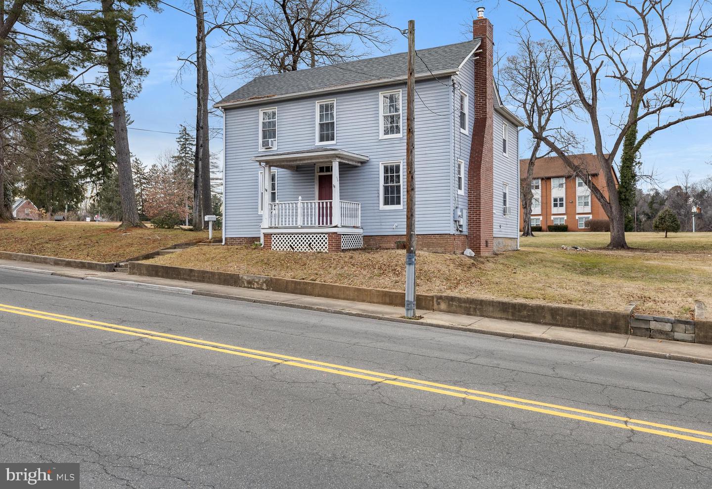 530 S MAIN ST, WOODSTOCK, Virginia 22664, 3 Bedrooms Bedrooms, 8 Rooms Rooms,1 BathroomBathrooms,Residential,For sale,530 S MAIN ST,VASH2013526 MLS # VASH2013526