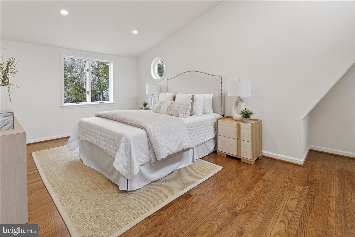 4206 PICKERING PL, ALEXANDRIA, Virginia 22309, 5 Bedrooms Bedrooms, ,3 BathroomsBathrooms,Residential,For sale,4206 PICKERING PL,VAFX2289530 MLS # VAFX2289530