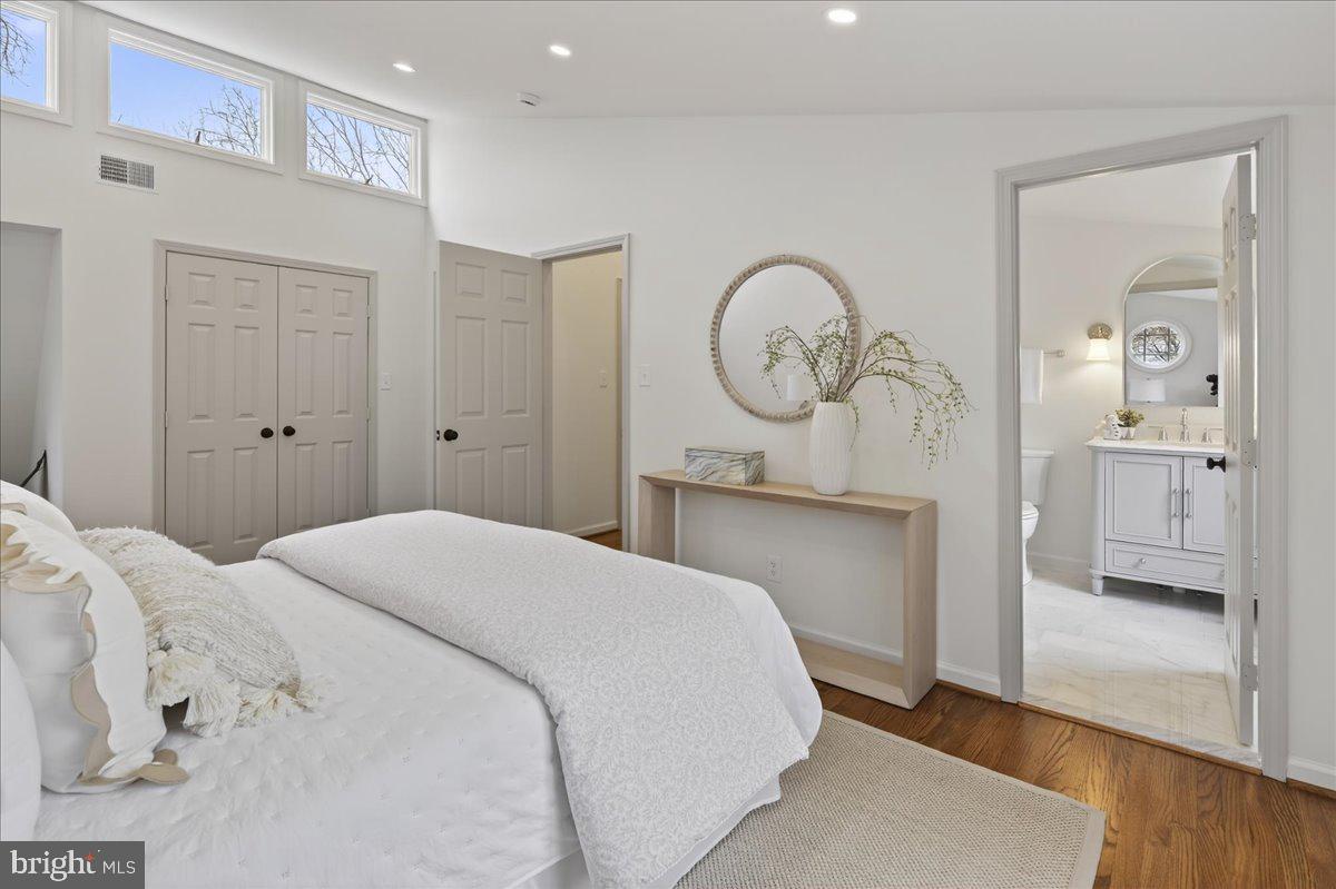 4206 PICKERING PL, ALEXANDRIA, Virginia 22309, 5 Bedrooms Bedrooms, ,3 BathroomsBathrooms,Residential,For sale,4206 PICKERING PL,VAFX2289530 MLS # VAFX2289530