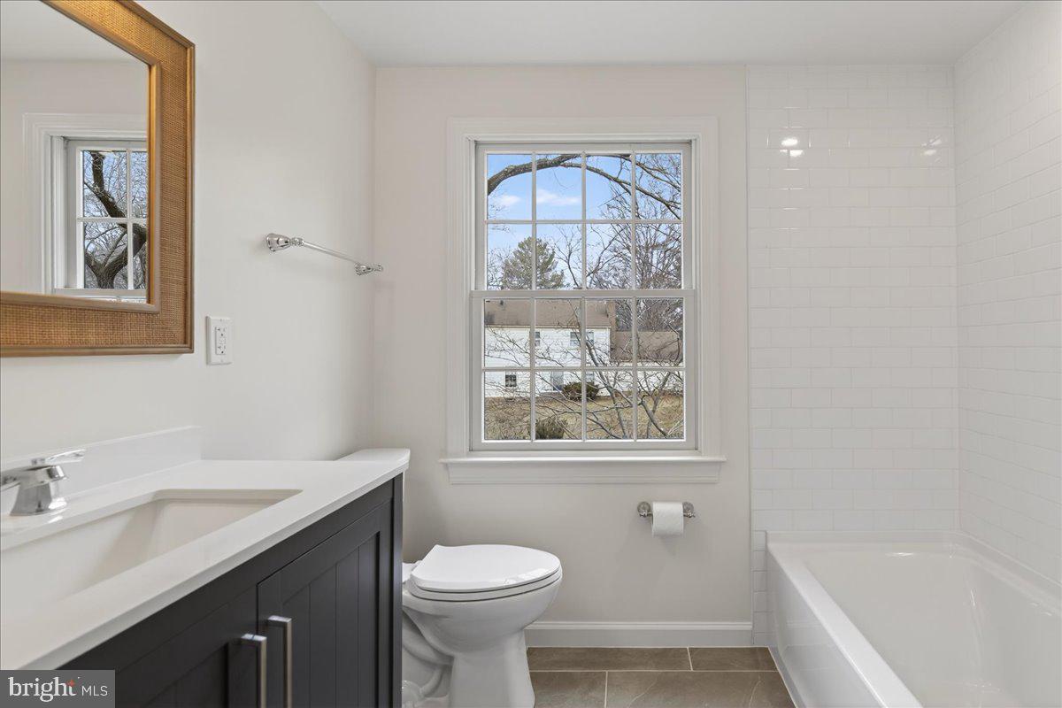 4206 PICKERING PL, ALEXANDRIA, Virginia 22309, 5 Bedrooms Bedrooms, ,3 BathroomsBathrooms,Residential,For sale,4206 PICKERING PL,VAFX2289530 MLS # VAFX2289530