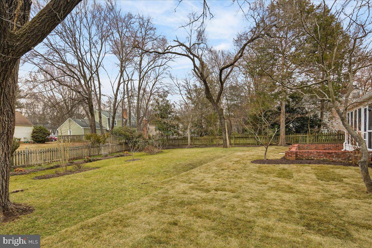 4206 PICKERING PL, ALEXANDRIA, Virginia 22309, 5 Bedrooms Bedrooms, ,3 BathroomsBathrooms,Residential,For sale,4206 PICKERING PL,VAFX2289530 MLS # VAFX2289530