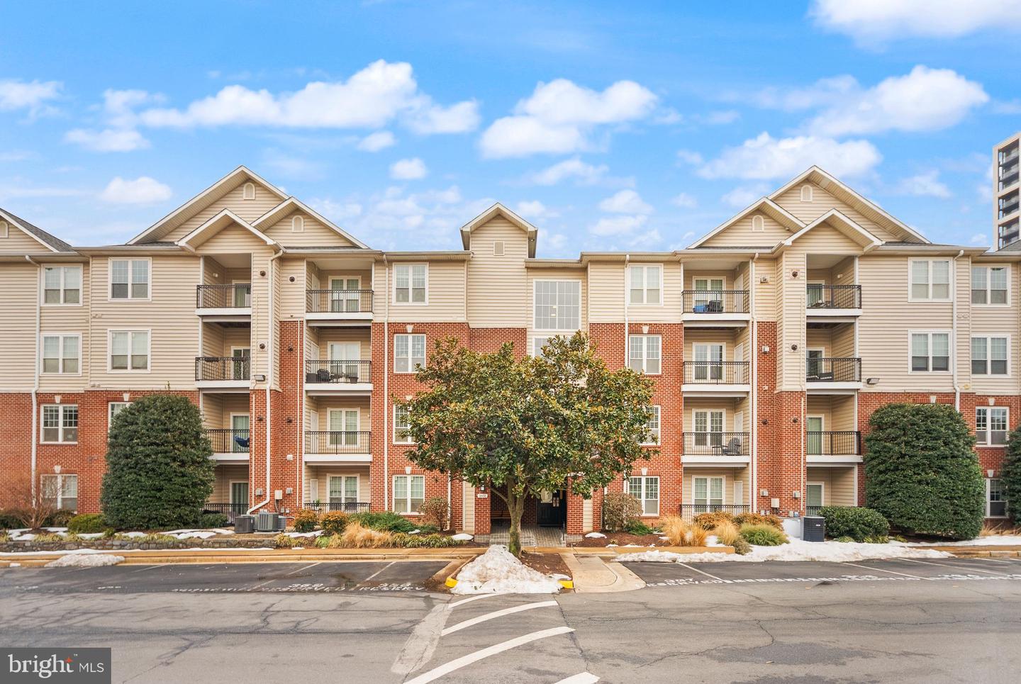 1601 SPRING GATE DR #1116, MCLEAN, Virginia 22102, 1 Bedroom Bedrooms, ,1 BathroomBathrooms,Residential,For sale,1601 SPRING GATE DR #1116,VAFX2289838 MLS # VAFX2289838