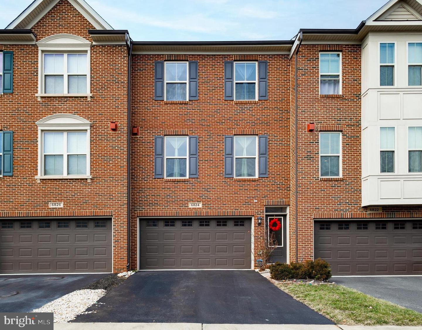 6824 WILLIAM WHITE WAY, HAYMARKET, Virginia 20169, 3 Bedrooms Bedrooms, ,2 BathroomsBathrooms,Residential,For sale,6824 WILLIAM WHITE WAY,VAPW2112124 MLS # VAPW2112124 6824 WILLIAM WHITE WAY, HAYMARKET, Virginia 20169, 3 Bedrooms Bedrooms, ,2 BathroomsBathrooms,Residential,For sale,6824 WILLIAM WHITE WAY,VAPW2112124 MLS # VAPW2112124