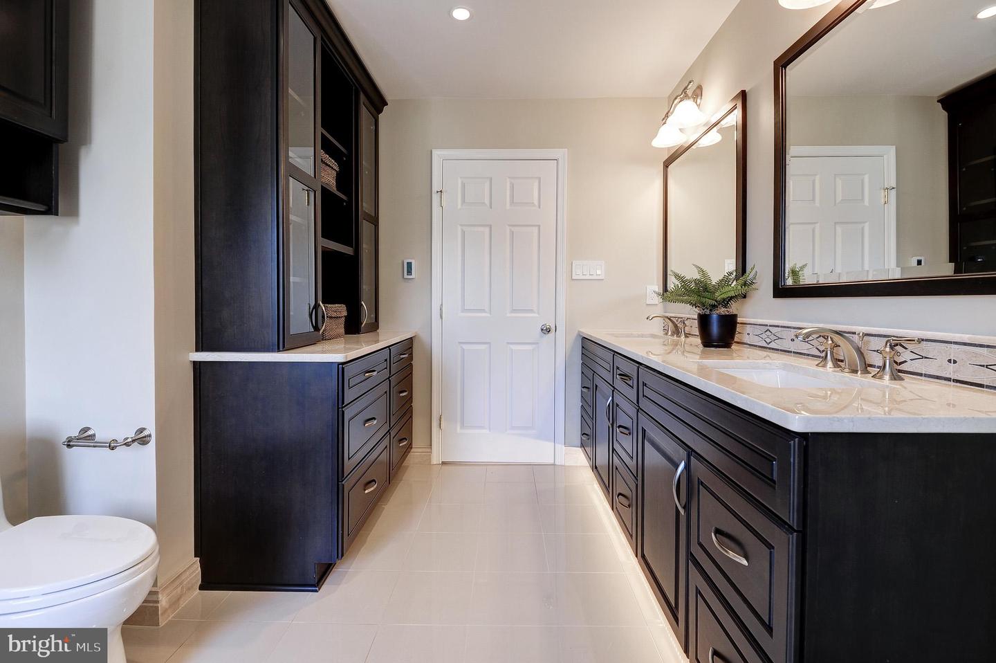 1738 DRESSAGE DR, RESTON, Virginia 20190, 4 Bedrooms Bedrooms, ,4 BathroomsBathrooms,Residential,For sale,1738 DRESSAGE DR,VAFX2289962 MLS # VAFX2289962