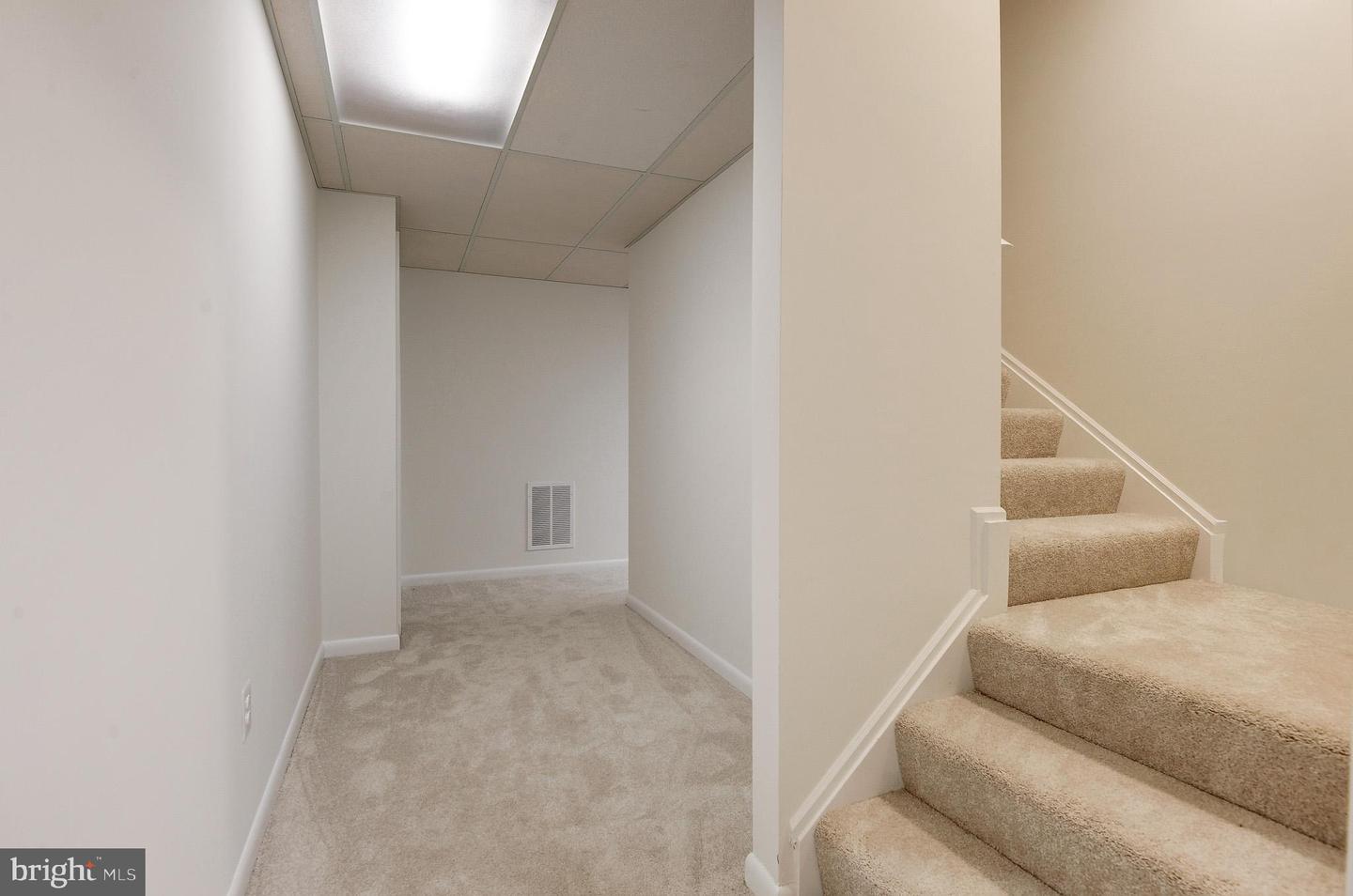 1738 DRESSAGE DR, RESTON, Virginia 20190, 4 Bedrooms Bedrooms, ,4 BathroomsBathrooms,Residential,For sale,1738 DRESSAGE DR,VAFX2289962 MLS # VAFX2289962