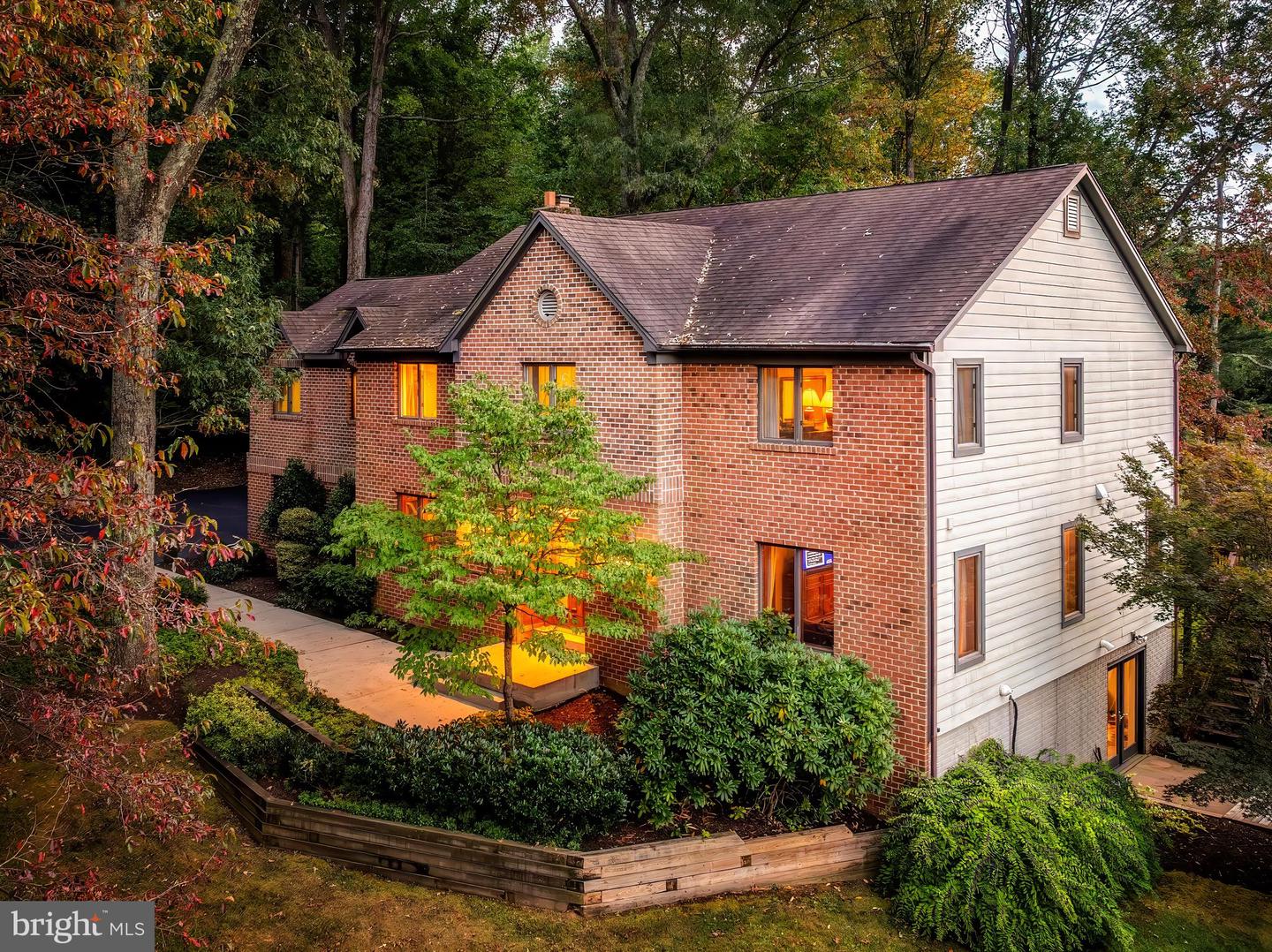 1738 DRESSAGE DR, RESTON, Virginia 20190, 4 Bedrooms Bedrooms, ,3 BathroomsBathrooms,Residential,For sale,1738 DRESSAGE DR,VAFX2289962 MLS # VAFX2289962 1738 DRESSAGE DR, RESTON, Virginia 20190, 4 Bedrooms Bedrooms, ,3 BathroomsBathrooms,Residential,For sale,1738 DRESSAGE DR,VAFX2289962 MLS # VAFX2289962