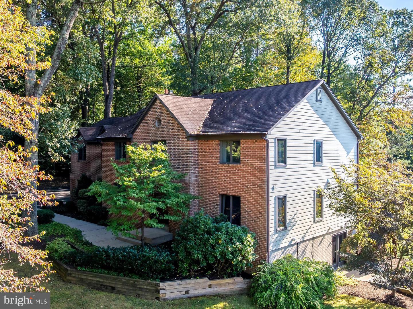 1738 DRESSAGE DR, RESTON, Virginia 20190, 4 Bedrooms Bedrooms, ,3 BathroomsBathrooms,Residential,For sale,1738 DRESSAGE DR,VAFX2289962 MLS # VAFX2289962 1738 DRESSAGE DR, RESTON, Virginia 20190, 4 Bedrooms Bedrooms, ,3 BathroomsBathrooms,Residential,For sale,1738 DRESSAGE DR,VAFX2289962 MLS # VAFX2289962