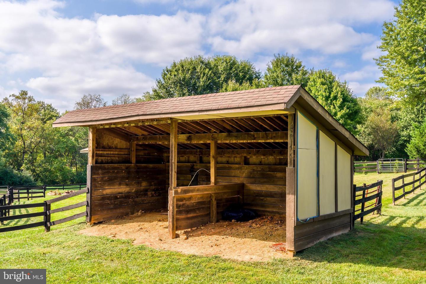 1738 DRESSAGE DR, RESTON, Virginia 20190, 4 Bedrooms Bedrooms, ,3 BathroomsBathrooms,Residential,For sale,1738 DRESSAGE DR,VAFX2289962 MLS # VAFX2289962 1738 DRESSAGE DR, RESTON, Virginia 20190, 4 Bedrooms Bedrooms, ,3 BathroomsBathrooms,Residential,For sale,1738 DRESSAGE DR,VAFX2289962 MLS # VAFX2289962