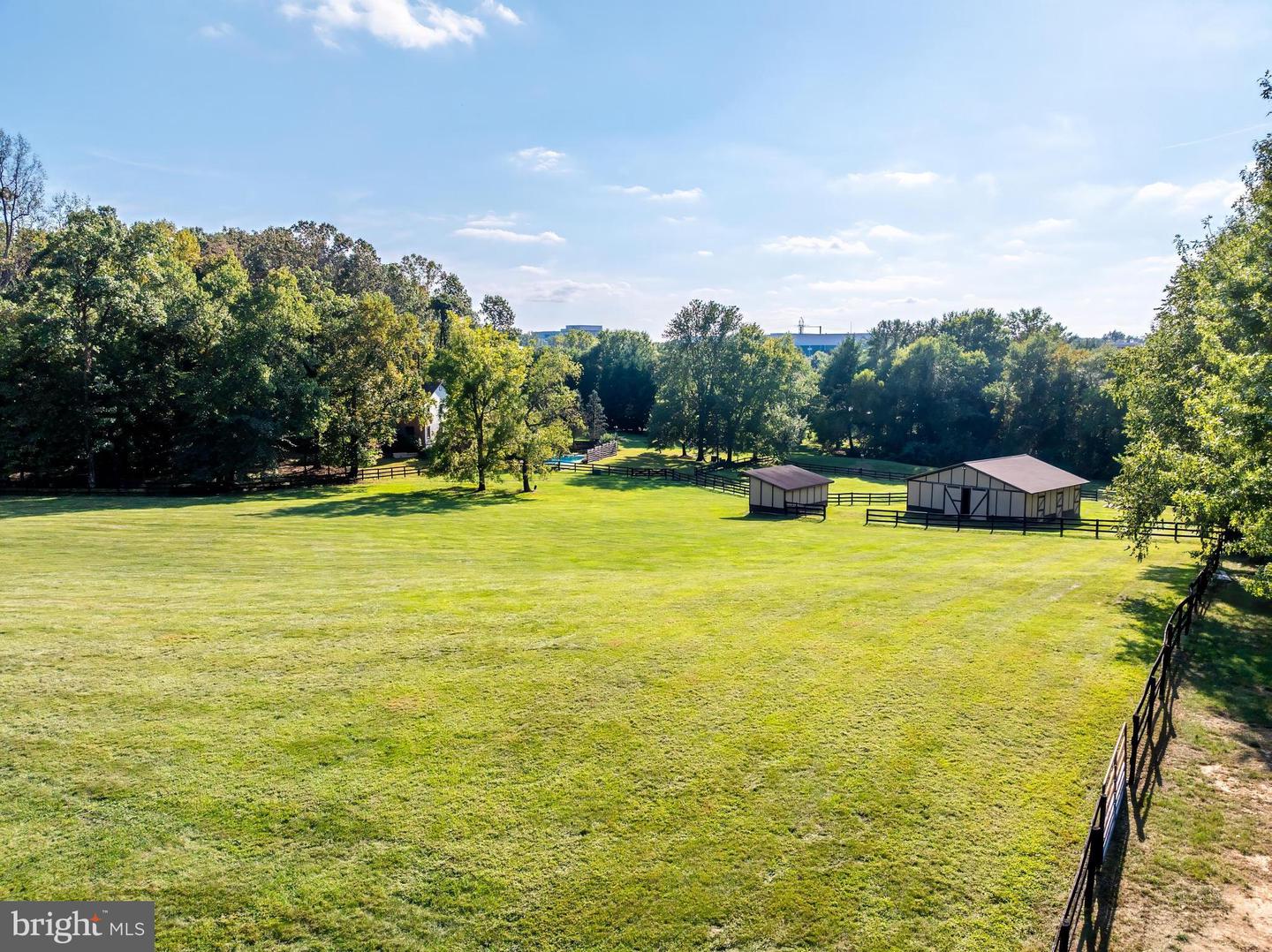 1738 DRESSAGE DR, RESTON, Virginia 20190, 4 Bedrooms Bedrooms, ,3 BathroomsBathrooms,Residential,For sale,1738 DRESSAGE DR,VAFX2289962 MLS # VAFX2289962 1738 DRESSAGE DR, RESTON, Virginia 20190, 4 Bedrooms Bedrooms, ,3 BathroomsBathrooms,Residential,For sale,1738 DRESSAGE DR,VAFX2289962 MLS # VAFX2289962