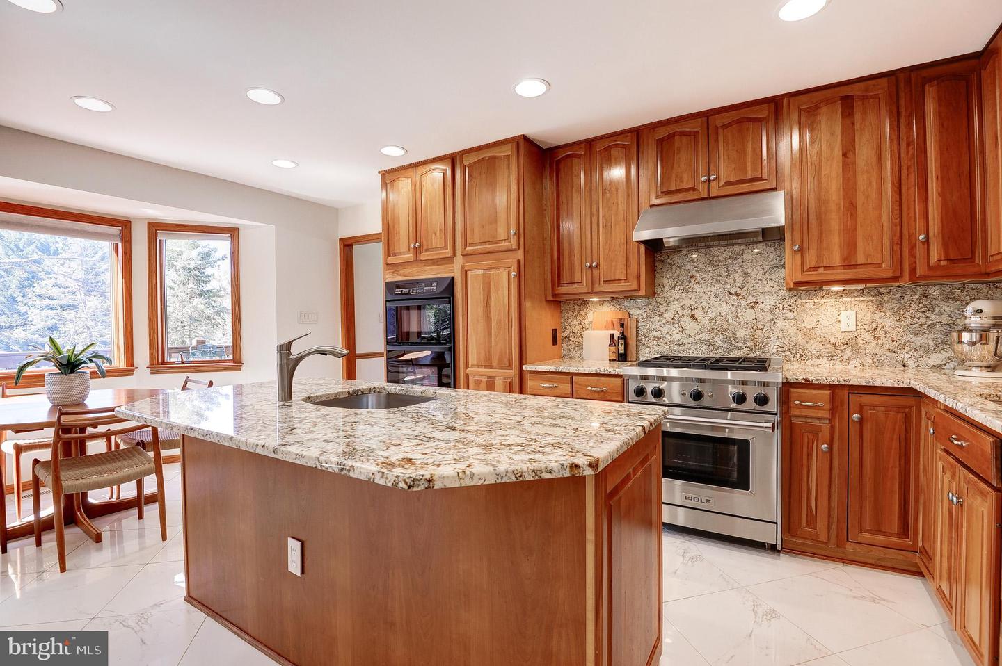 1738 DRESSAGE DR, RESTON, Virginia 20190, 4 Bedrooms Bedrooms, ,4 BathroomsBathrooms,Residential,For sale,1738 DRESSAGE DR,VAFX2289962 MLS # VAFX2289962