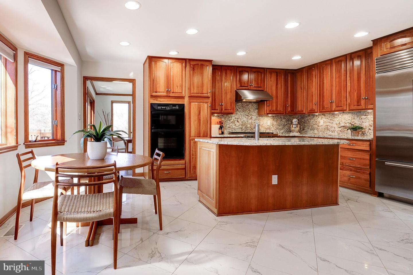 1738 DRESSAGE DR, RESTON, Virginia 20190, 4 Bedrooms Bedrooms, ,4 BathroomsBathrooms,Residential,For sale,1738 DRESSAGE DR,VAFX2289962 MLS # VAFX2289962