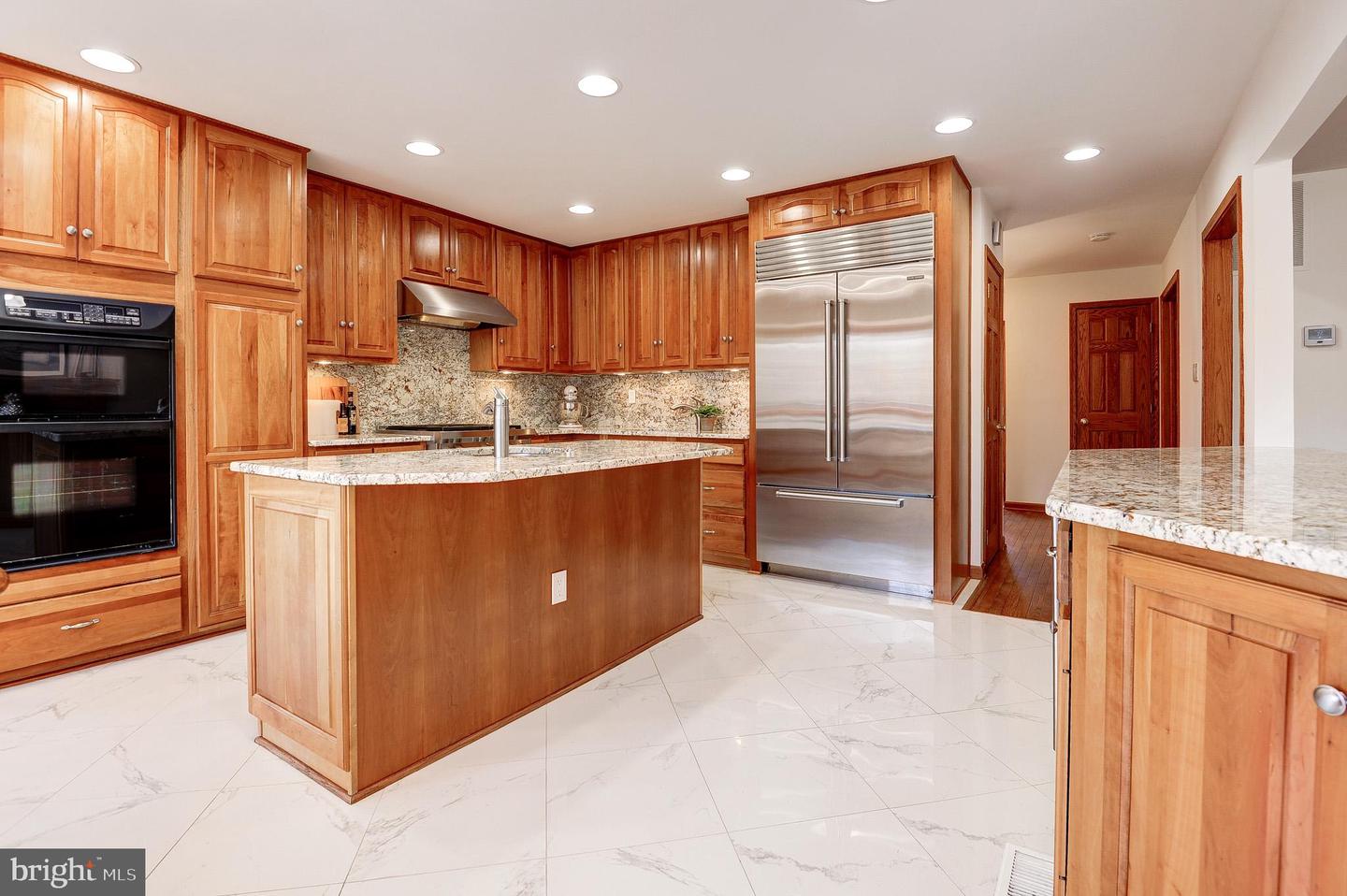 1738 DRESSAGE DR, RESTON, Virginia 20190, 4 Bedrooms Bedrooms, ,4 BathroomsBathrooms,Residential,For sale,1738 DRESSAGE DR,VAFX2289962 MLS # VAFX2289962