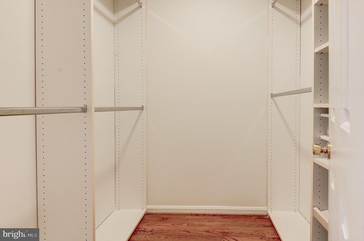 1738 DRESSAGE DR, RESTON, Virginia 20190, 4 Bedrooms Bedrooms, ,4 BathroomsBathrooms,Residential,For sale,1738 DRESSAGE DR,VAFX2289962 MLS # VAFX2289962