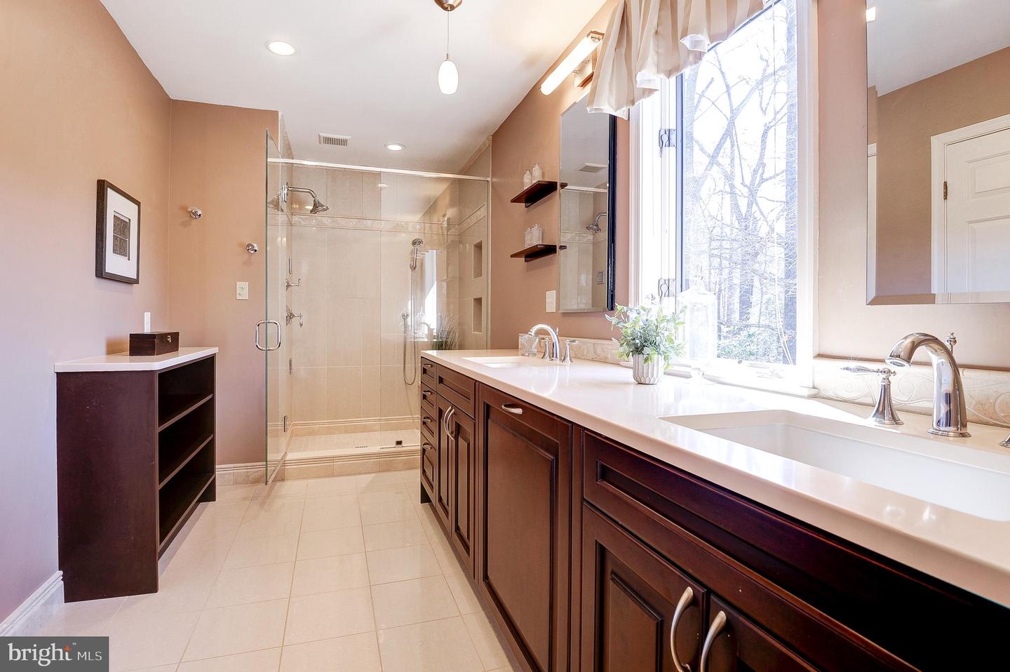 1738 DRESSAGE DR, RESTON, Virginia 20190, 4 Bedrooms Bedrooms, ,4 BathroomsBathrooms,Residential,For sale,1738 DRESSAGE DR,VAFX2289962 MLS # VAFX2289962