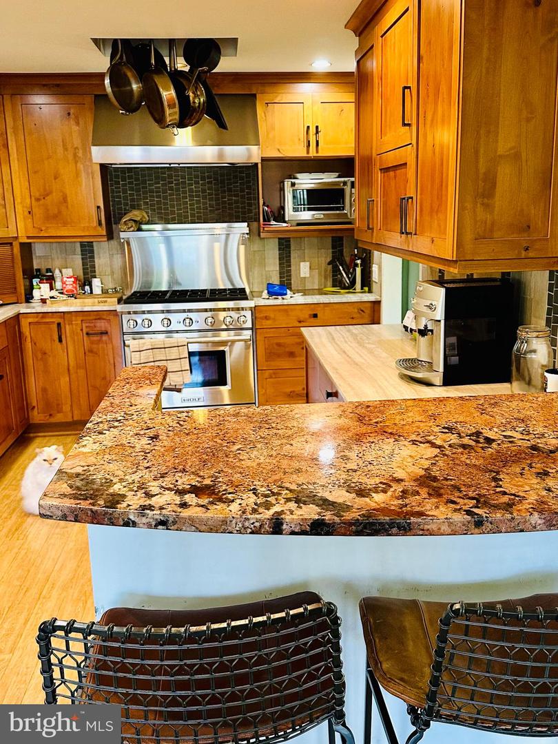 2519 BUCKELEW DR, FALLS CHURCH, Virginia 22046, 3 Bedrooms Bedrooms, ,3 BathroomsBathrooms,Residential,For sale,2519 BUCKELEW DR,VAFX2290076 MLS # VAFX2290076