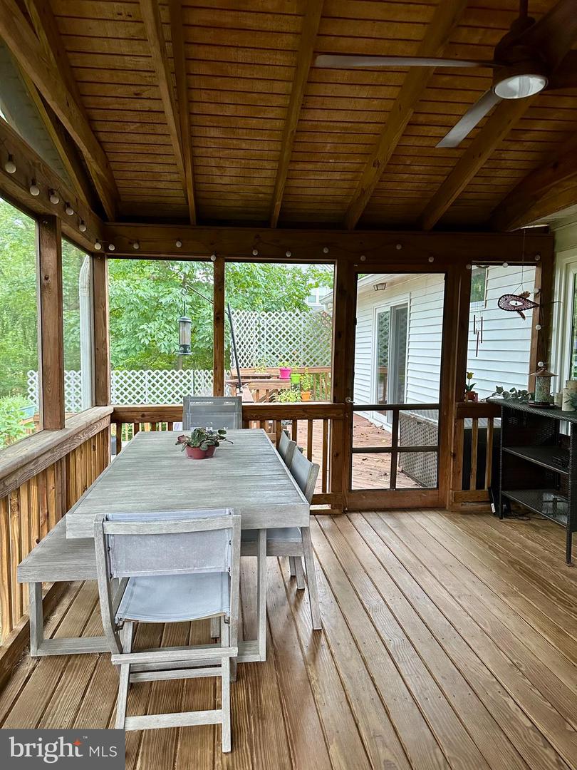 2519 BUCKELEW DR, FALLS CHURCH, Virginia 22046, 3 Bedrooms Bedrooms, ,3 BathroomsBathrooms,Residential,For sale,2519 BUCKELEW DR,VAFX2290076 MLS # VAFX2290076