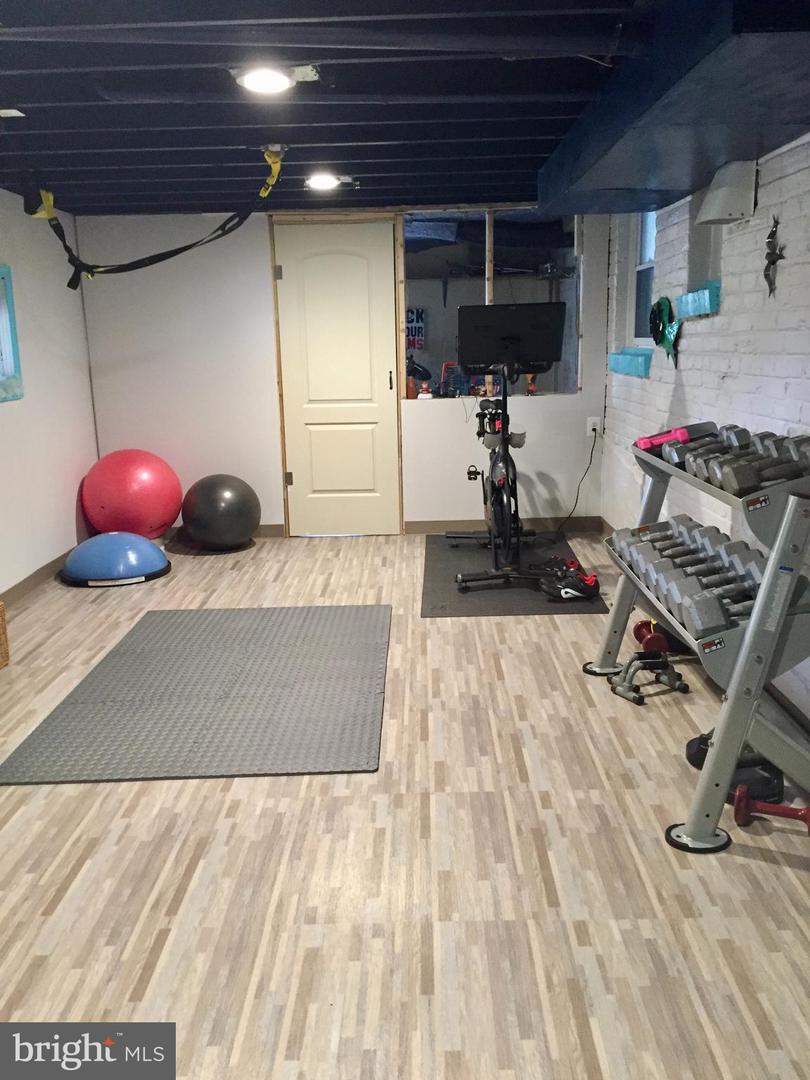 2519 BUCKELEW DR, FALLS CHURCH, Virginia 22046, 3 Bedrooms Bedrooms, ,3 BathroomsBathrooms,Residential,For sale,2519 BUCKELEW DR,VAFX2290076 MLS # VAFX2290076