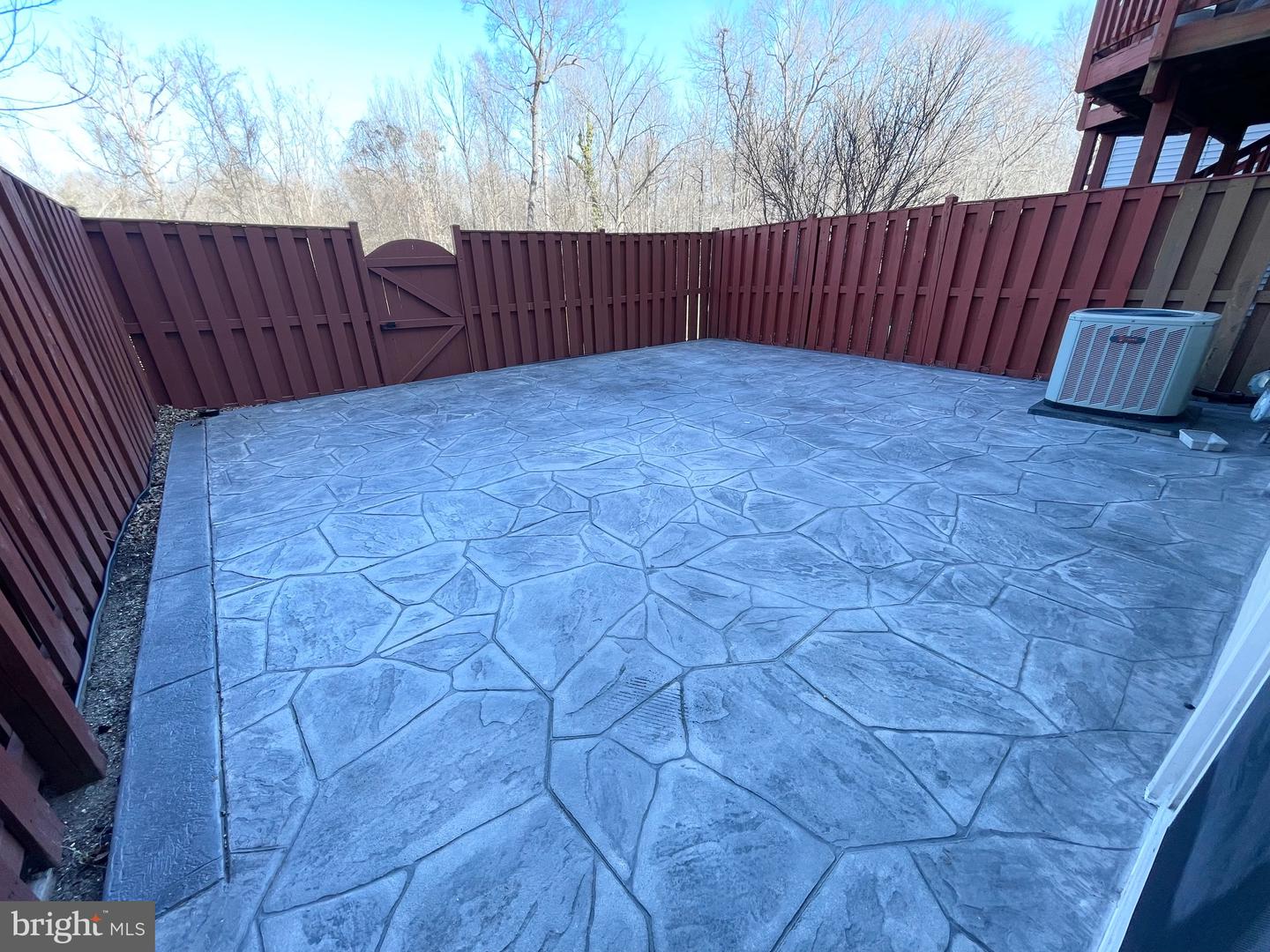 13258 MAPLE CREEK LN, CENTREVILLE, Virginia 20120, 3 Bedrooms Bedrooms, ,2 BathroomsBathrooms,Residential,For sale,13258 MAPLE CREEK LN,VAFX2290080 MLS # VAFX2290080