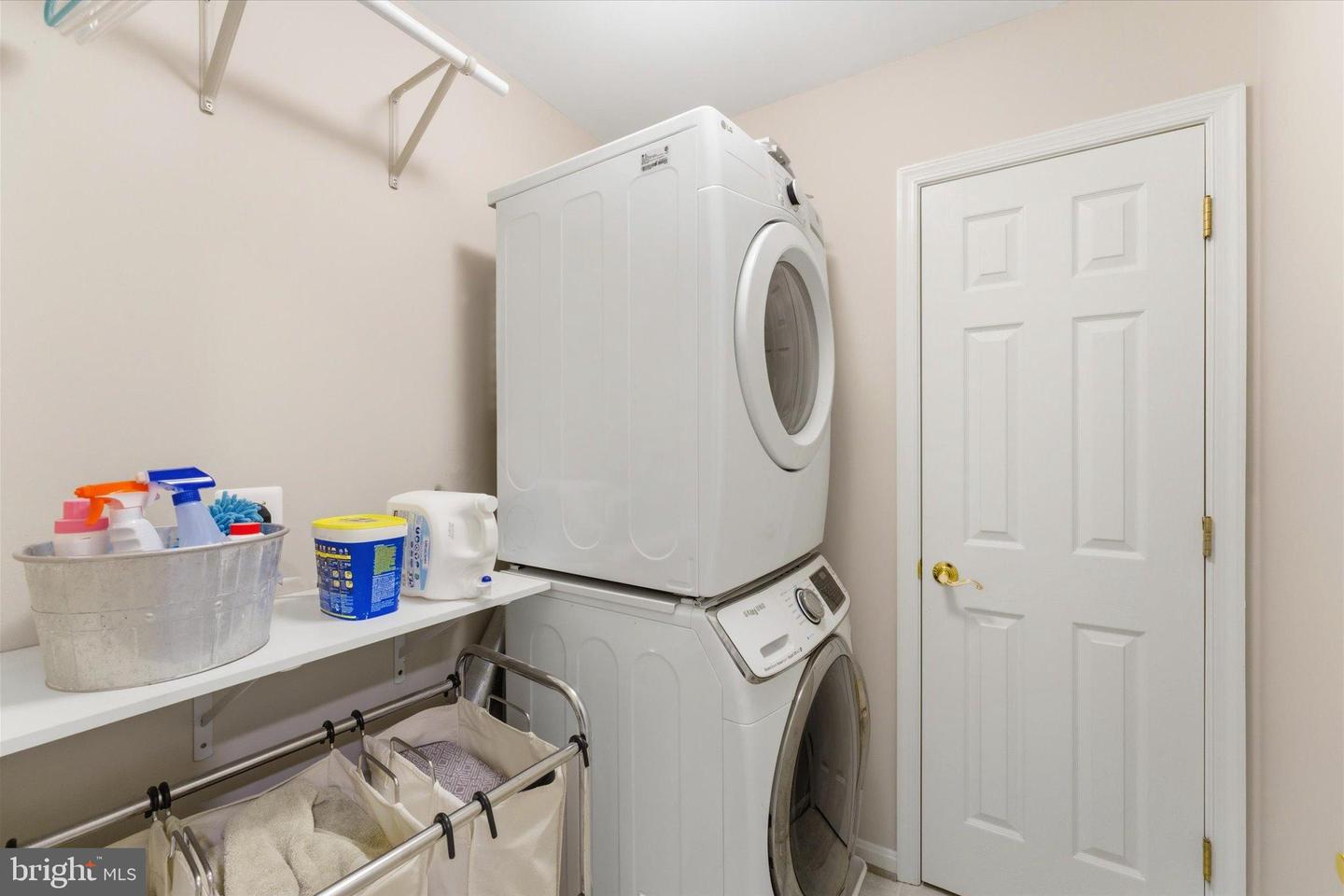 13303 ROBLING CT, MANASSAS, Virginia 20112, 5 Bedrooms Bedrooms, 9 Rooms Rooms,4 BathroomsBathrooms,Residential,For sale,13303 ROBLING CT,VAPW2112208 MLS # VAPW2112208 13303 ROBLING CT, MANASSAS, Virginia 20112, 5 Bedrooms Bedrooms, 9 Rooms Rooms,4 BathroomsBathrooms,Residential,For sale,13303 ROBLING CT,VAPW2112208 MLS # VAPW2112208