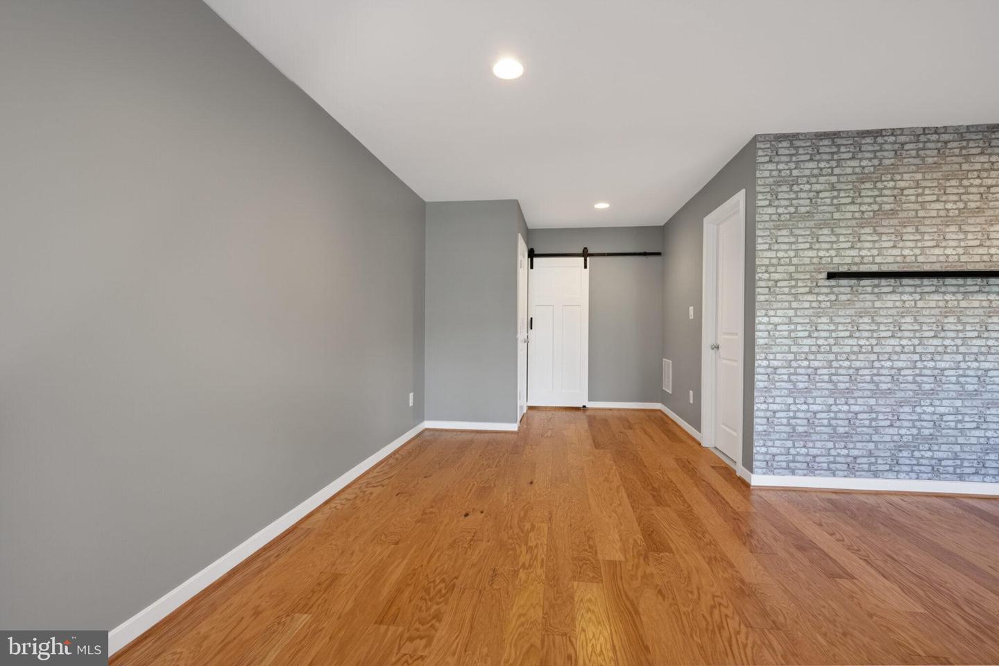 5509 VALMARANA WAY, ALEXANDRIA, Virginia 22312, 3 Bedrooms Bedrooms, ,3 BathroomsBathrooms,Residential,For sale,5509 VALMARANA WAY,VAFX2290298 MLS # VAFX2290298 5509 VALMARANA WAY, ALEXANDRIA, Virginia 22312, 3 Bedrooms Bedrooms, ,3 BathroomsBathrooms,Residential,For sale,5509 VALMARANA WAY,VAFX2290298 MLS # VAFX2290298