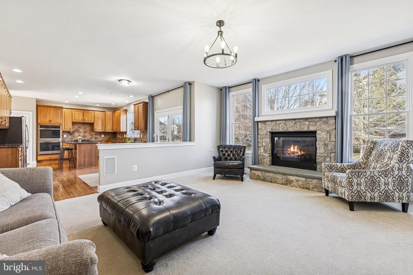 5793 WATERLOO BRIDGE CIR, HAYMARKET, Virginia 20169, 4 Bedrooms Bedrooms, ,3 BathroomsBathrooms,Residential,For sale,5793 WATERLOO BRIDGE CIR,VAPW2112282 MLS # VAPW2112282