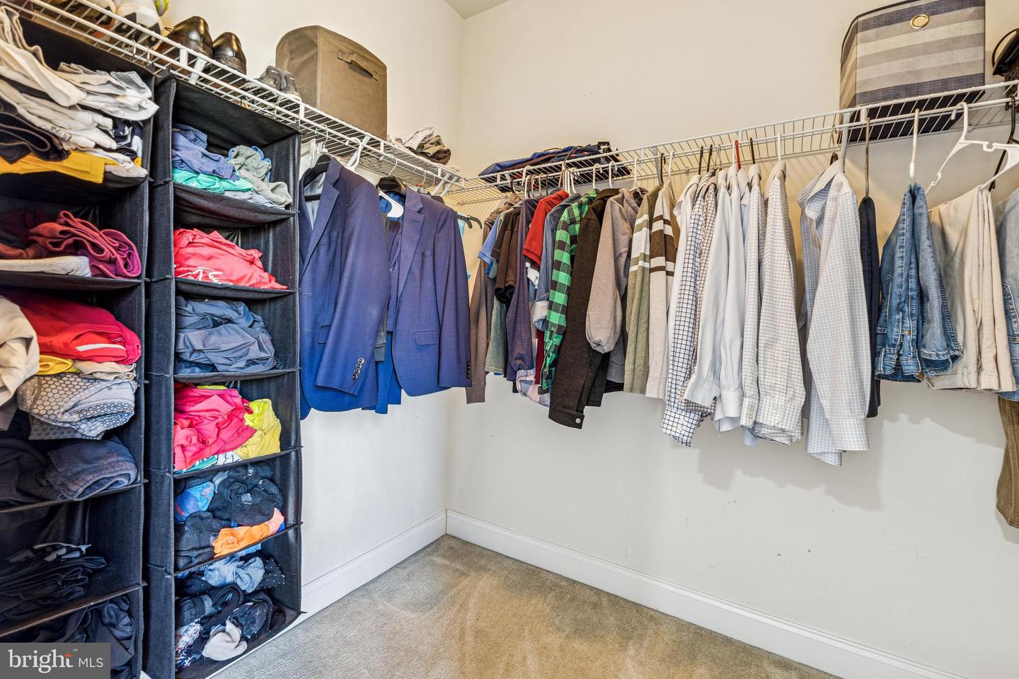 5793 WATERLOO BRIDGE CIR, HAYMARKET, Virginia 20169, 4 Bedrooms Bedrooms, ,3 BathroomsBathrooms,Residential,For sale,5793 WATERLOO BRIDGE CIR,VAPW2112282 MLS # VAPW2112282