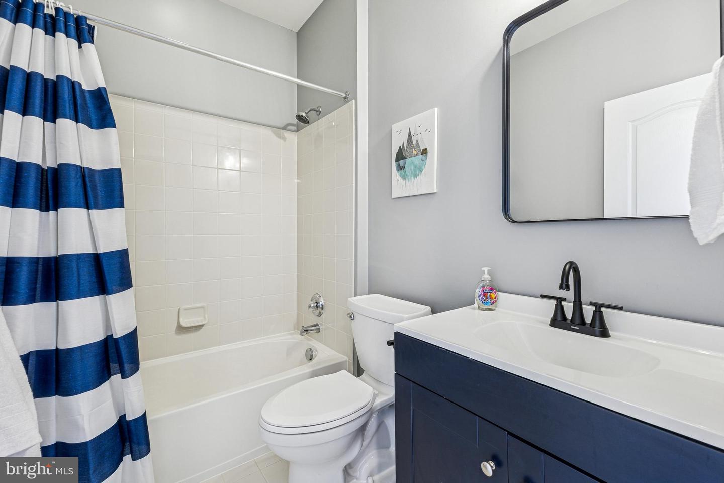 5793 WATERLOO BRIDGE CIR, HAYMARKET, Virginia 20169, 4 Bedrooms Bedrooms, ,3 BathroomsBathrooms,Residential,For sale,5793 WATERLOO BRIDGE CIR,VAPW2112282 MLS # VAPW2112282