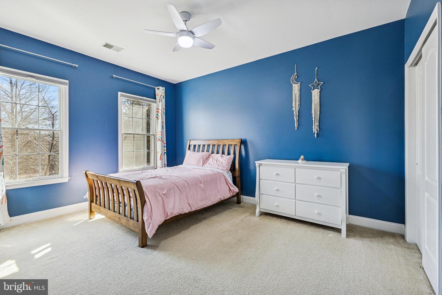 5793 WATERLOO BRIDGE CIR, HAYMARKET, Virginia 20169, 4 Bedrooms Bedrooms, ,3 BathroomsBathrooms,Residential,For sale,5793 WATERLOO BRIDGE CIR,VAPW2112282 MLS # VAPW2112282