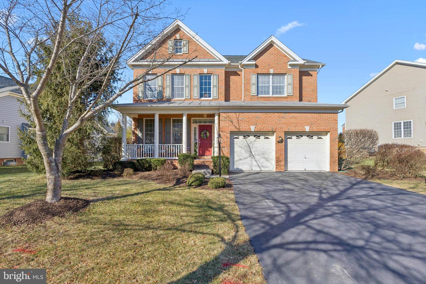 5793 WATERLOO BRIDGE CIR, HAYMARKET, Virginia 20169, 4 Bedrooms Bedrooms, ,3 BathroomsBathrooms,Residential,For sale,5793 WATERLOO BRIDGE CIR,VAPW2112282 MLS # VAPW2112282