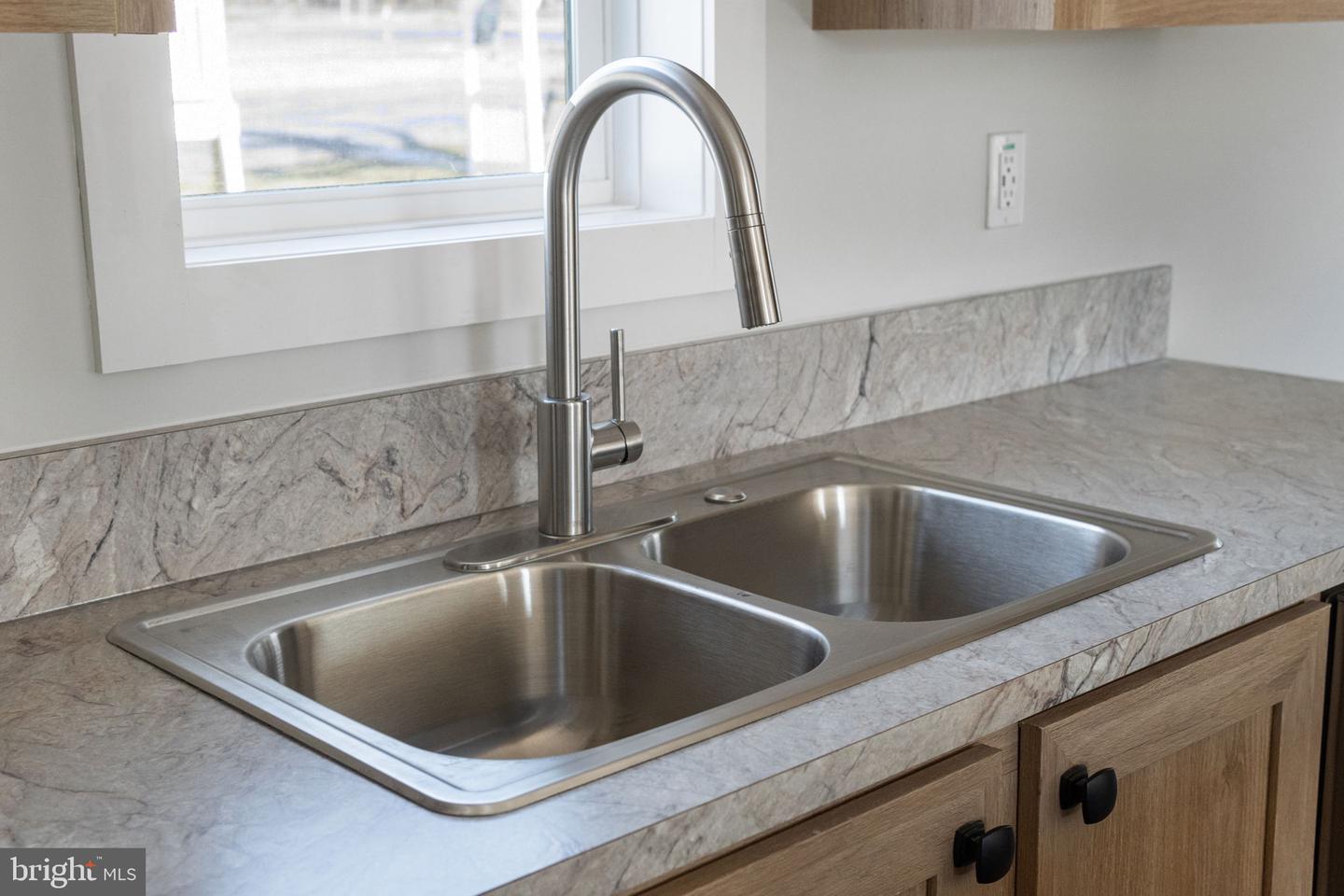 320 EAST ST, GORDONSVILLE, Virginia 22942, 3 Bedrooms Bedrooms, ,2 BathroomsBathrooms,Residential,For sale,320 EAST ST,VAOR2013288 MLS # VAOR2013288